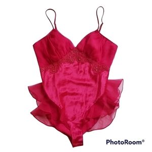VICTORIAS SECRET Gold Label Vintage Satin Red Teddy Bodysuit Medium